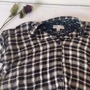 Short Sleeve Flannel Blouse